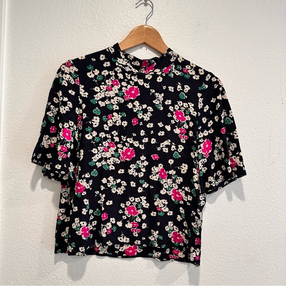 Anthropologie Tops - Anthropologie Selected/Femme Silk Floral High Neck Blouse Top sz 36